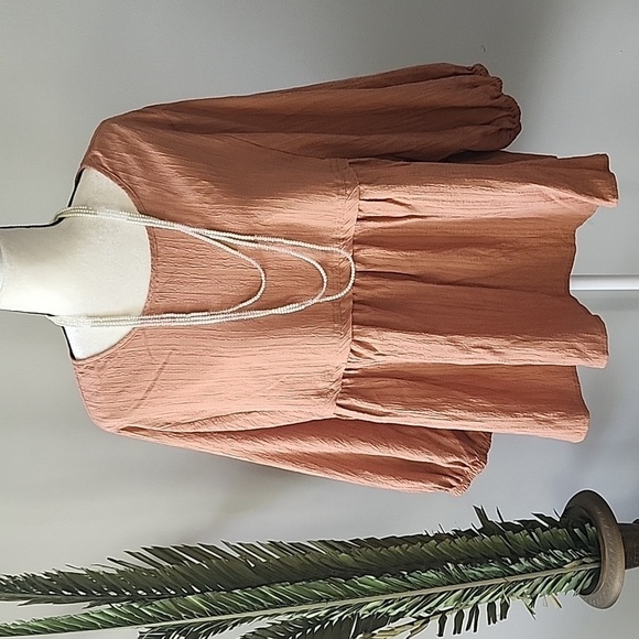 Cato peachy brown textured swing blouse with longer sleeves and button b… - Picture 2 of 14
